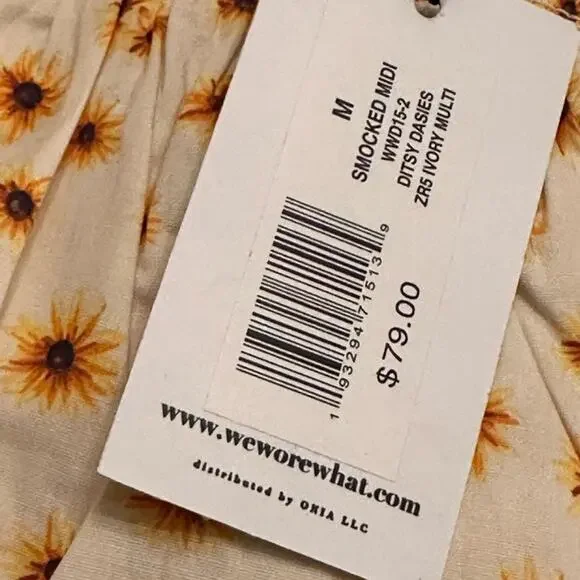 We Wore What NWT  Smocked Midi Dress Spaghetti Strap Ditsy Daisies Ivory Medium - Picture 2 of 9